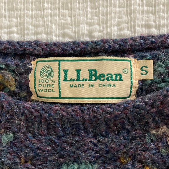 L.L. Bean Wool Sweater - Picture 2 of 6